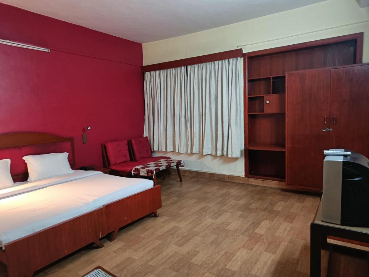 Natures Retreat Hotels And Resorts 우티 외부 사진